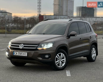Коричневый Фольксваген Тигуан, объемом двигателя 2 л и пробегом 251 тыс. км за 13500 $, фото 1 на Automoto.ua