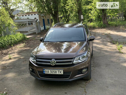 Фольксваген Тігуан 2012 у Макарове на Automoto.ua Коричневий Фольксваген Тігуан, об'ємом двигуна 1.97 л та пробігом 151 тис. км за 16500 $, фото 1 на Automoto.ua