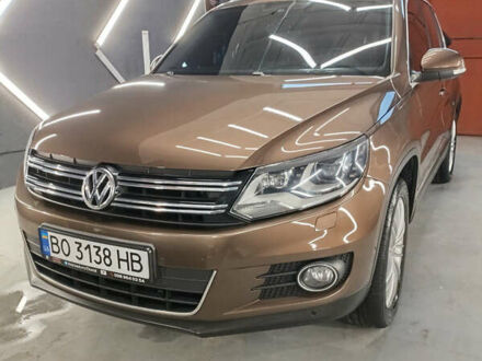 Коричневий Фольксваген Тігуан, об'ємом двигуна 2 л та пробігом 174 тис. км за 17700 $, фото 1 на Automoto.ua