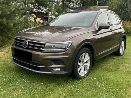 Коричневий Фольксваген Тігуан, об'ємом двигуна 0 л та пробігом 86 тис. км за 10500 $, фото 1 на Automoto.ua