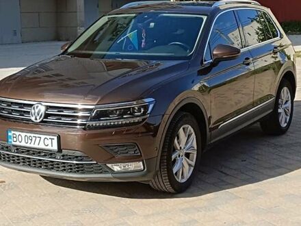 Фольксваген Тігуан 2017 у Миколаєві на Automoto.ua Коричневий Фольксваген Тігуан, об'ємом двигуна 2 л та пробігом 214 тис. км за 28999 $, фото 1 на Automoto.ua