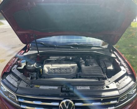 Красный Фольксваген Тигуан, объемом двигателя 2 л и пробегом 75 тыс. км за 19600 $, фото 23 на Automoto.ua