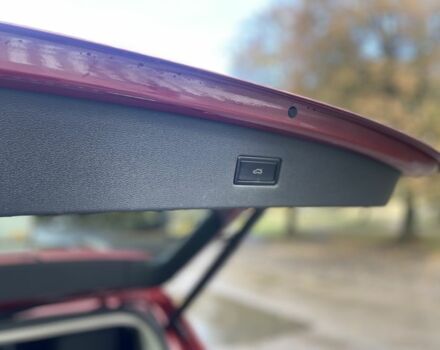 Красный Фольксваген Тигуан, объемом двигателя 2 л и пробегом 75 тыс. км за 19600 $, фото 12 на Automoto.ua