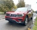 Красный Фольксваген Тигуан, объемом двигателя 2 л и пробегом 75 тыс. км за 19600 $, фото 5 на Automoto.ua