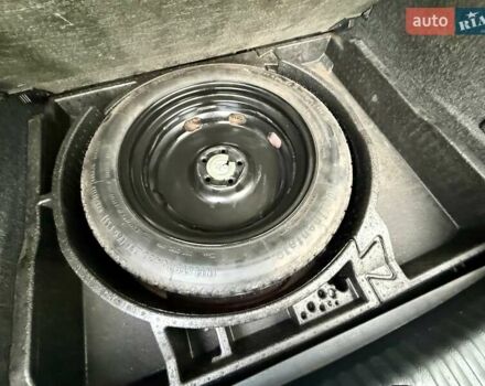 Красный Фольксваген Тигуан, объемом двигателя 2 л и пробегом 244 тыс. км за 8999 $, фото 58 на Automoto.ua