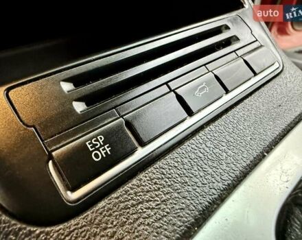 Красный Фольксваген Тигуан, объемом двигателя 2 л и пробегом 244 тыс. км за 8999 $, фото 39 на Automoto.ua