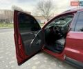 Красный Фольксваген Тигуан, объемом двигателя 2 л и пробегом 244 тыс. км за 8999 $, фото 31 на Automoto.ua