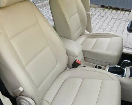 Красный Фольксваген Тигуан, объемом двигателя 2 л и пробегом 173 тыс. км за 12200 $, фото 11 на Automoto.ua