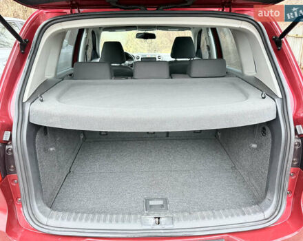 Червоний Фольксваген Тігуан, об'ємом двигуна 1.98 л та пробігом 218 тис. км за 8999 $, фото 43 на Automoto.ua