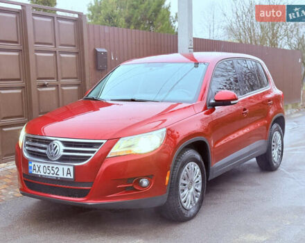 Червоний Фольксваген Тігуан, об'ємом двигуна 1.98 л та пробігом 218 тис. км за 8999 $, фото 7 на Automoto.ua