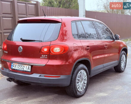 Червоний Фольксваген Тігуан, об'ємом двигуна 1.98 л та пробігом 218 тис. км за 8999 $, фото 29 на Automoto.ua