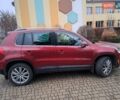 Красный Фольксваген Тигуан, объемом двигателя 1.98 л и пробегом 196 тыс. км за 9500 $, фото 4 на Automoto.ua