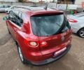 Красный Фольксваген Тигуан, объемом двигателя 2 л и пробегом 200 тыс. км за 10999 $, фото 8 на Automoto.ua
