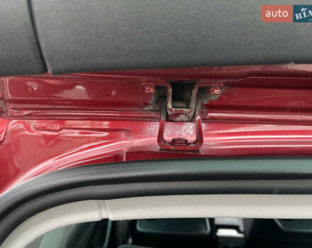 Червоний Фольксваген Тігуан, об'ємом двигуна 2 л та пробігом 232 тис. км за 10900 $, фото 26 на Automoto.ua
