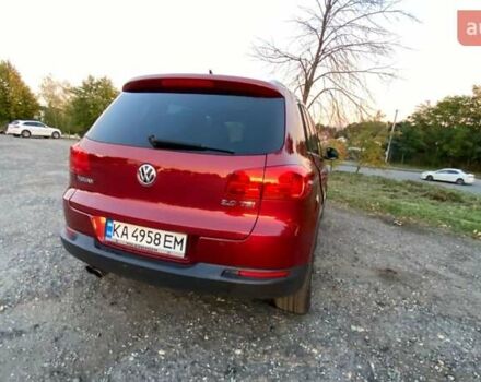 Красный Фольксваген Тигуан, объемом двигателя 1.98 л и пробегом 265 тыс. км за 10500 $, фото 3 на Automoto.ua