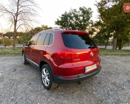 Красный Фольксваген Тигуан, объемом двигателя 1.98 л и пробегом 265 тыс. км за 10500 $, фото 7 на Automoto.ua
