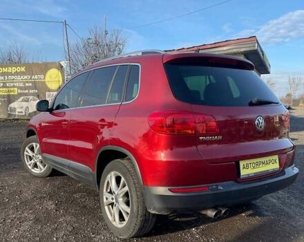 Красный Фольксваген Тигуан, объемом двигателя 1.98 л и пробегом 265 тыс. км за 9990 $, фото 3 на Automoto.ua