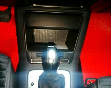 Червоний Фольксваген Тігуан, об'ємом двигуна 2 л та пробігом 185 тис. км за 13700 $, фото 4 на Automoto.ua