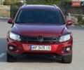 Красный Фольксваген Тигуан, объемом двигателя 1.98 л и пробегом 181 тыс. км за 12200 $, фото 2 на Automoto.ua