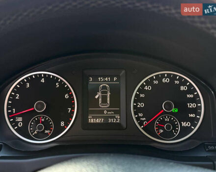 Красный Фольксваген Тигуан, объемом двигателя 1.98 л и пробегом 181 тыс. км за 12200 $, фото 22 на Automoto.ua