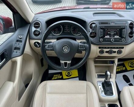 Красный Фольксваген Тигуан, объемом двигателя 1.98 л и пробегом 175 тыс. км за 13800 $, фото 14 на Automoto.ua