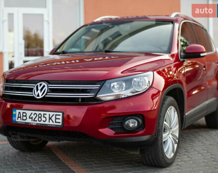Красный Фольксваген Тигуан, объемом двигателя 1.98 л и пробегом 159 тыс. км за 13300 $, фото 12 на Automoto.ua