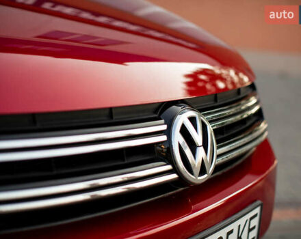 Красный Фольксваген Тигуан, объемом двигателя 1.98 л и пробегом 159 тыс. км за 13300 $, фото 2 на Automoto.ua