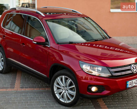 Красный Фольксваген Тигуан, объемом двигателя 1.98 л и пробегом 159 тыс. км за 13300 $, фото 3 на Automoto.ua