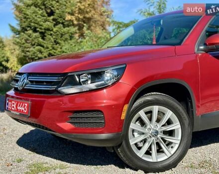 Красный Фольксваген Тигуан, объемом двигателя 2 л и пробегом 236 тыс. км за 12550 $, фото 12 на Automoto.ua