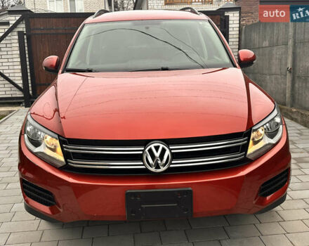 Червоний Фольксваген Тігуан, об'ємом двигуна 1.98 л та пробігом 167 тис. км за 11300 $, фото 5 на Automoto.ua
