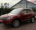 Красный Фольксваген Тигуан, объемом двигателя 1.98 л и пробегом 181 тыс. км за 13499 $, фото 4 на Automoto.ua