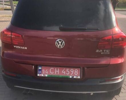 Красный Фольксваген Тигуан, объемом двигателя 2 л и пробегом 177 тыс. км за 12700 $, фото 3 на Automoto.ua