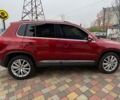 Красный Фольксваген Тигуан, объемом двигателя 2 л и пробегом 231 тыс. км за 12999 $, фото 7 на Automoto.ua