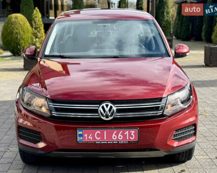 Красный Фольксваген Тигуан, объемом двигателя 1.98 л и пробегом 160 тыс. км за 12000 $, фото 7 на Automoto.ua