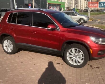Красный Фольксваген Тигуан, объемом двигателя 2 л и пробегом 177 тыс. км за 12700 $, фото 6 на Automoto.ua