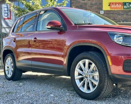 Красный Фольксваген Тигуан, объемом двигателя 2 л и пробегом 236 тыс. км за 12550 $, фото 6 на Automoto.ua