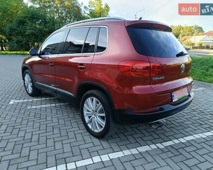 Червоний Фольксваген Тігуан, об'ємом двигуна 1.98 л та пробігом 177 тис. км за 12900 $, фото 4 на Automoto.ua