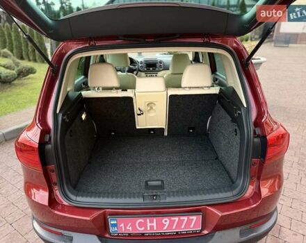 Красный Фольксваген Тигуан, объемом двигателя 1.98 л и пробегом 181 тыс. км за 13499 $, фото 34 на Automoto.ua