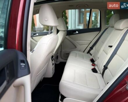 Красный Фольксваген Тигуан, объемом двигателя 1.98 л и пробегом 181 тыс. км за 13499 $, фото 81 на Automoto.ua