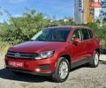 Красный Фольксваген Тигуан, объемом двигателя 2 л и пробегом 236 тыс. км за 12550 $, фото 8 на Automoto.ua