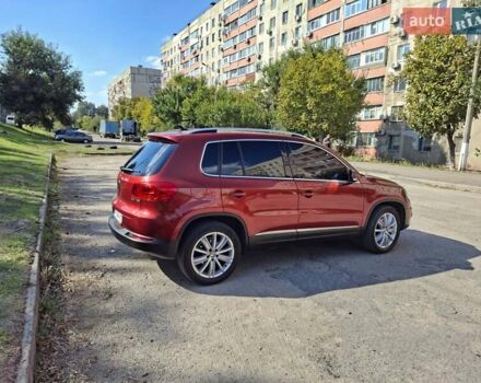 Красный Фольксваген Тигуан, объемом двигателя 1.98 л и пробегом 161 тыс. км за 14900 $, фото 3 на Automoto.ua