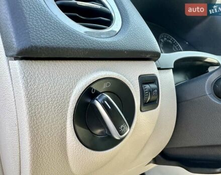 Красный Фольксваген Тигуан, объемом двигателя 2 л и пробегом 236 тыс. км за 12550 $, фото 60 на Automoto.ua