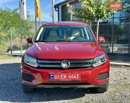 Красный Фольксваген Тигуан, объемом двигателя 2 л и пробегом 236 тыс. км за 12550 $, фото 5 на Automoto.ua
