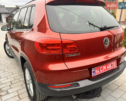 Червоний Фольксваген Тігуан, об'ємом двигуна 1.98 л та пробігом 167 тис. км за 11300 $, фото 9 на Automoto.ua