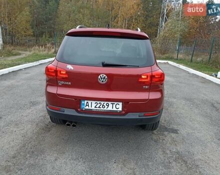 Фольксваген Тігуан 2015 у Буче на Automoto.ua Червоний Фольксваген Тігуан, об'ємом двигуна 1.98 л та пробігом 93 тис. км за 15200 $, фото 11 на Automoto.ua