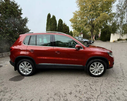 Красный Фольксваген Тигуан, объемом двигателя 2 л и пробегом 162 тыс. км за 14700 $, фото 5 на Automoto.ua