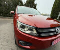 Красный Фольксваген Тигуан, объемом двигателя 2 л и пробегом 162 тыс. км за 14700 $, фото 4 на Automoto.ua