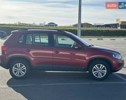 Красный Фольксваген Тигуан, объемом двигателя 1.98 л и пробегом 94 тыс. км за 13750 $, фото 6 на Automoto.ua