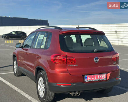 Красный Фольксваген Тигуан, объемом двигателя 1.98 л и пробегом 94 тыс. км за 13750 $, фото 11 на Automoto.ua