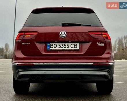 Красный Фольксваген Тигуан, объемом двигателя 1.98 л и пробегом 220 тыс. км за 19900 $, фото 8 на Automoto.ua